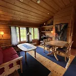 Koselig Sentral Eldre Med Peis Hébergement de vacances *