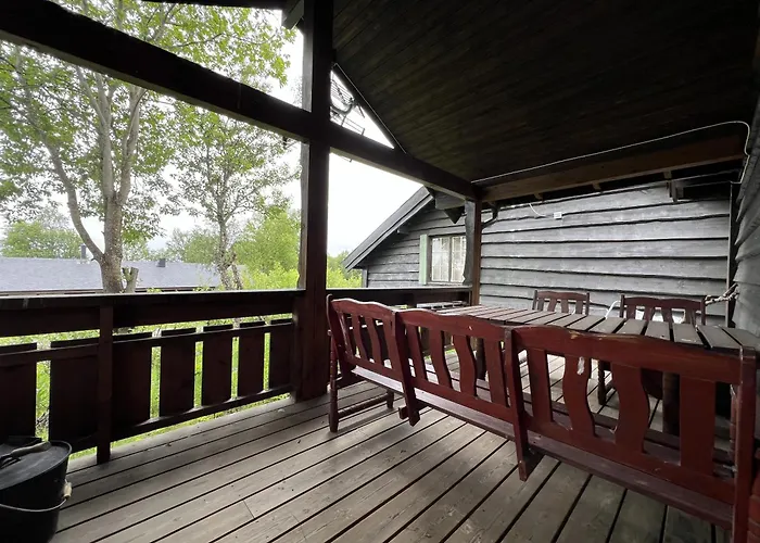 Koselig Sentral Eldre Med Peis Beitostolen