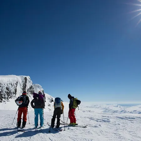 Koselig Sentral Eldre Med Peis בית נופש